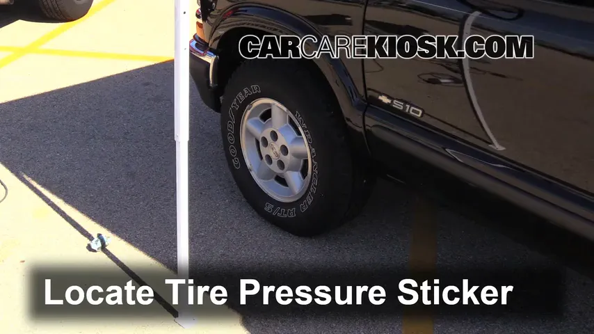 2002 Chevrolet S10 LS 4.3L V6 Crew Cab Pickup (4 Door) Tires & Wheels Check Tire Pressure